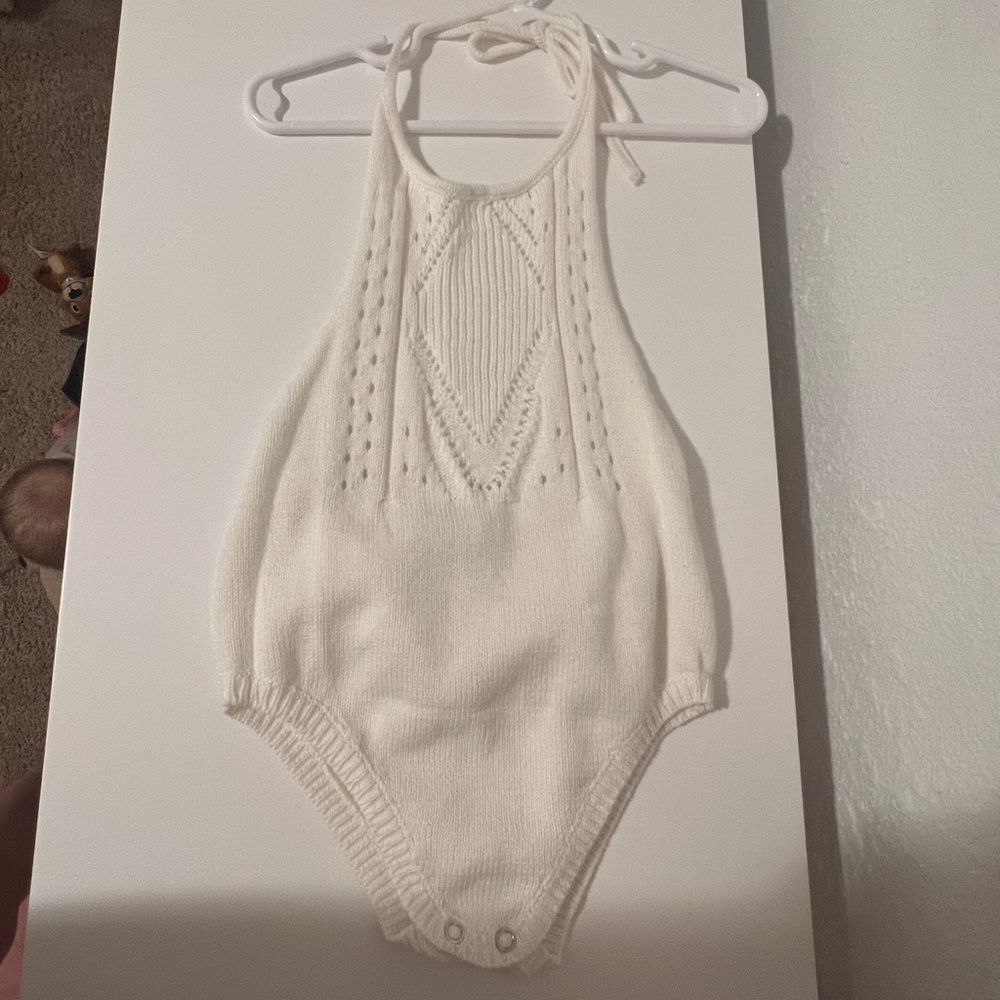 Baileys blossoms knit halter tank top size 2T
